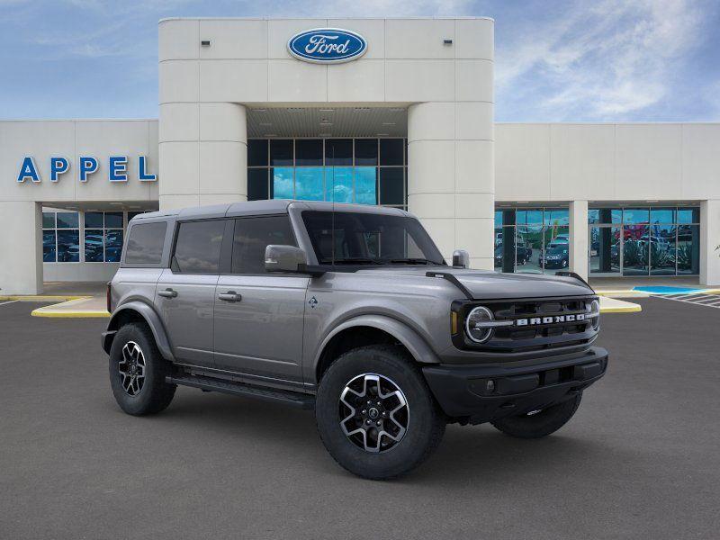 new 2024 Ford Bronco car, priced at $53,389