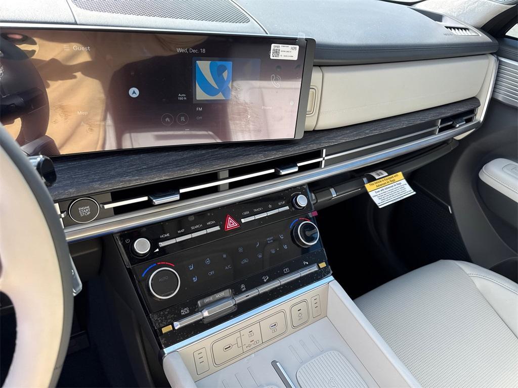 new 2025 Hyundai SANTA FE HEV car, priced at $45,450