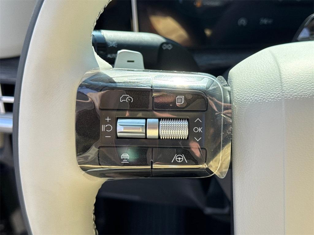 new 2025 Hyundai SANTA FE HEV car, priced at $45,450