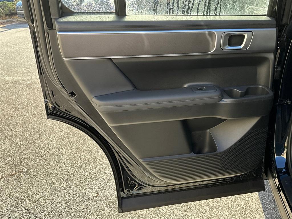 new 2025 Hyundai Santa Fe car, priced at $37,200