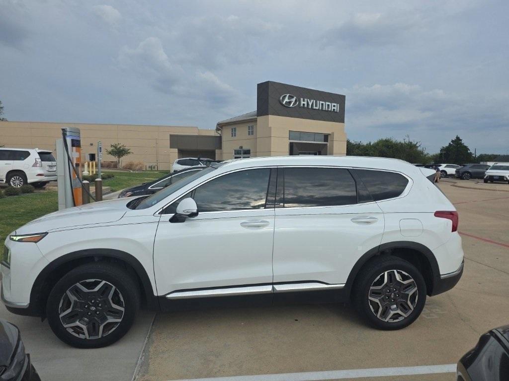 used 2021 Hyundai Santa Fe car, priced at $25,991