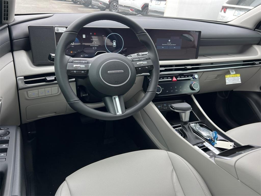 new 2025 Hyundai Tucson car, priced at $33,665