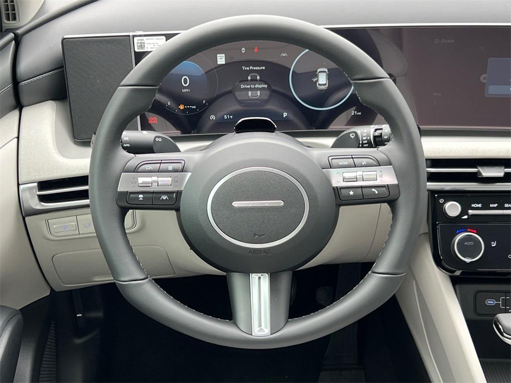 new 2025 Hyundai Tucson car, priced at $33,665