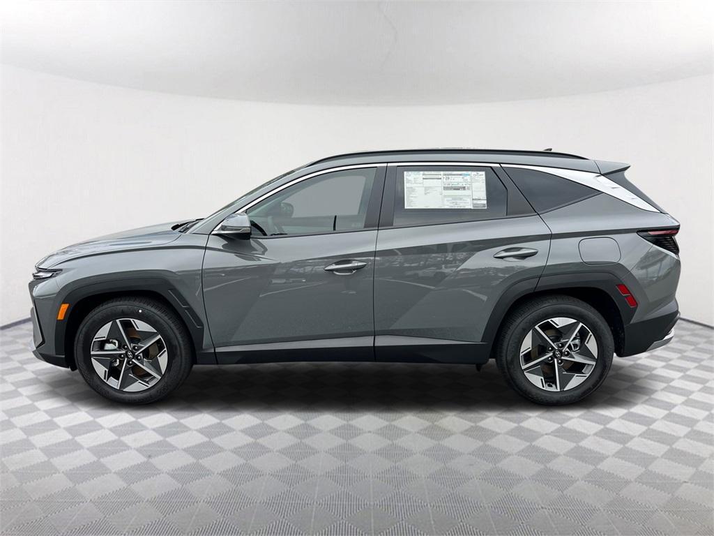 new 2025 Hyundai Tucson car, priced at $33,235