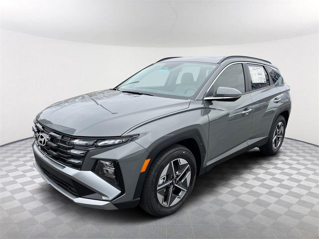 new 2025 Hyundai Tucson car, priced at $33,235