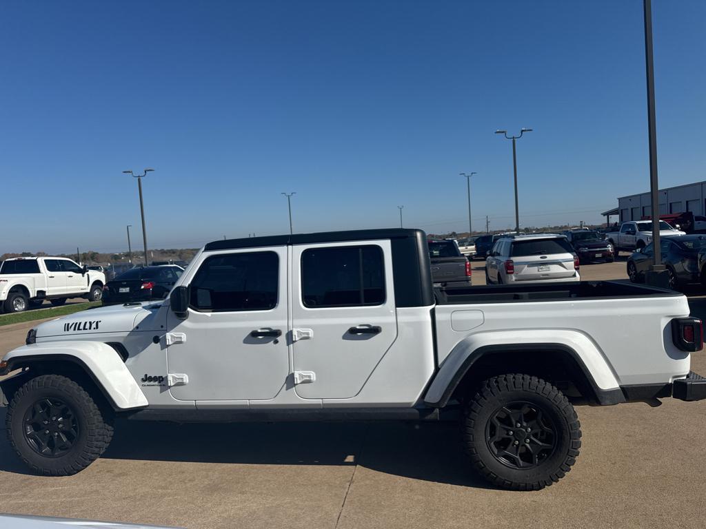 used 2023 Jeep Gladiator car, priced at $34,991