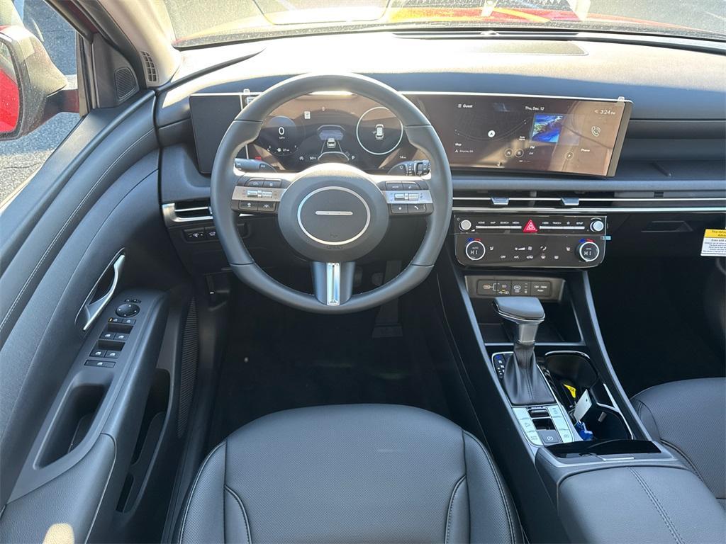 new 2025 Hyundai Tucson car, priced at $34,040