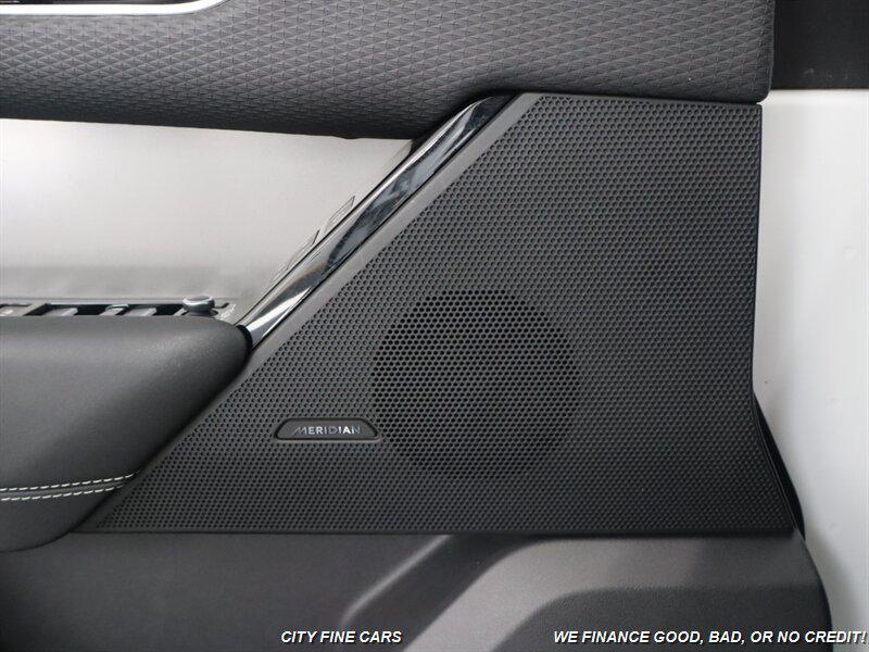used 2022 Land Rover Range Rover Velar car, priced at $28,888