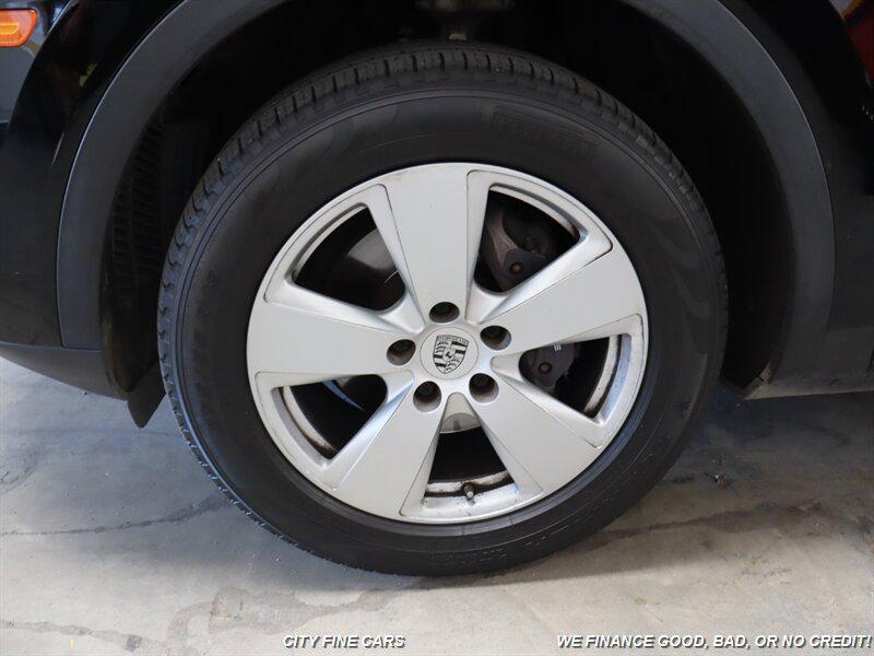 used 2019 Porsche Cayenne car, priced at $30,988