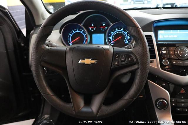 used 2016 Chevrolet Cruze Limited car, priced at $8,888