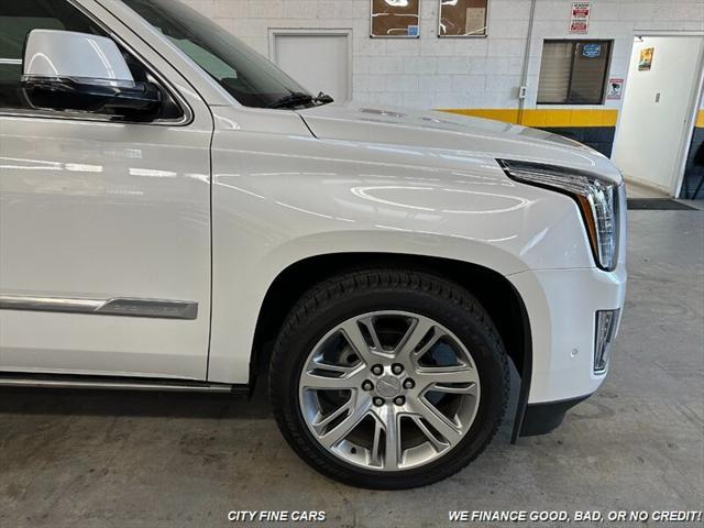 used 2018 Cadillac Escalade car, priced at $32,988