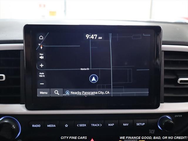used 2023 Hyundai Venue car