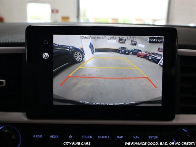 used 2023 Hyundai Venue car