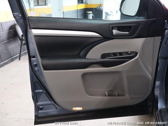used 2018 Toyota Highlander car, priced at $23,988