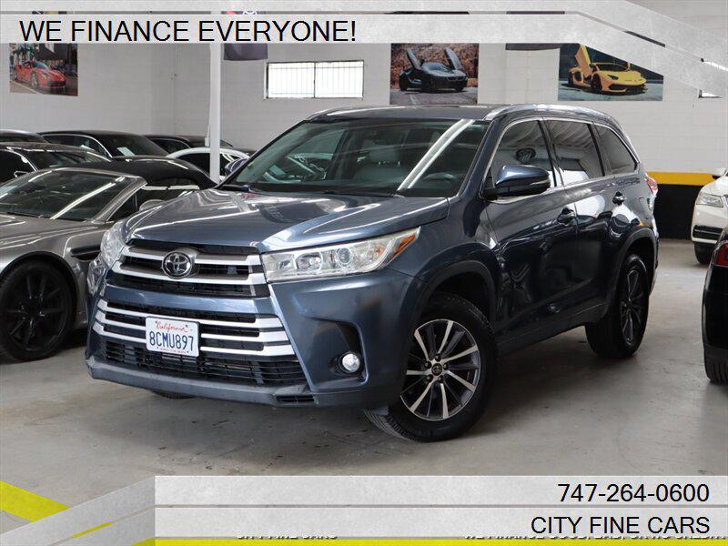 used 2018 Toyota Highlander car, priced at $23,500