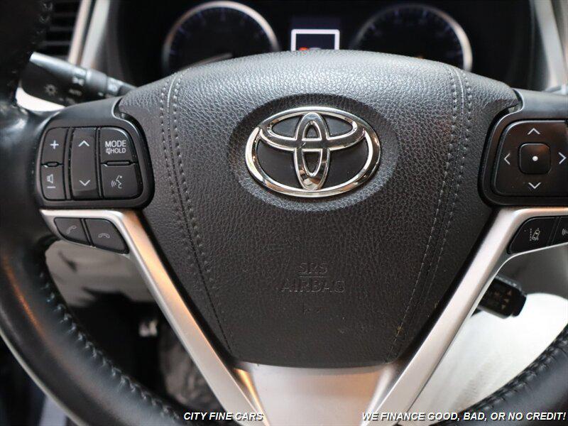 used 2018 Toyota Highlander car, priced at $23,500