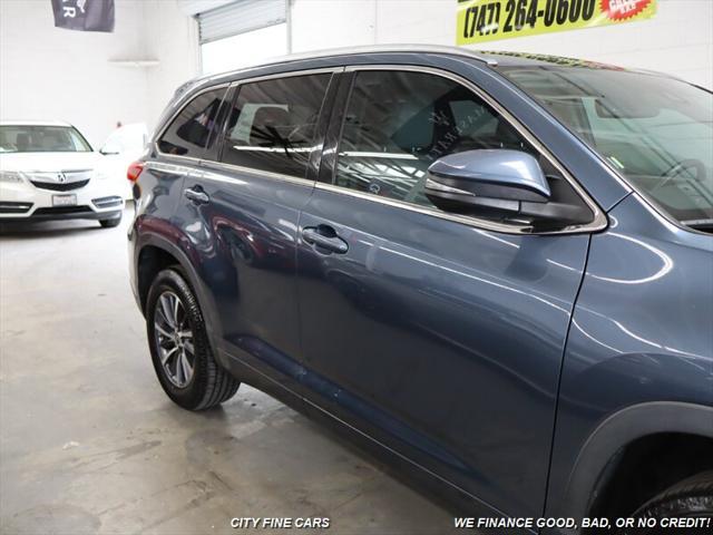used 2018 Toyota Highlander car, priced at $23,988
