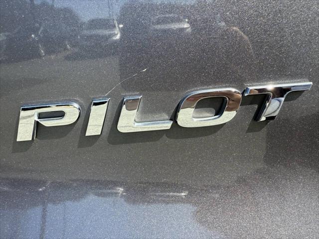 used 2016 Honda Pilot car, priced at $13,495