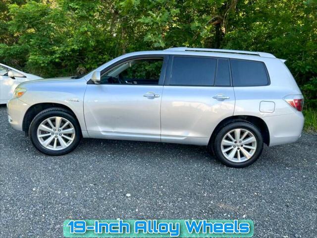 used 2008 Toyota Highlander Hybrid car, priced at $6,495