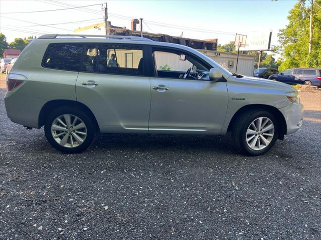 used 2008 Toyota Highlander Hybrid car, priced at $6,495