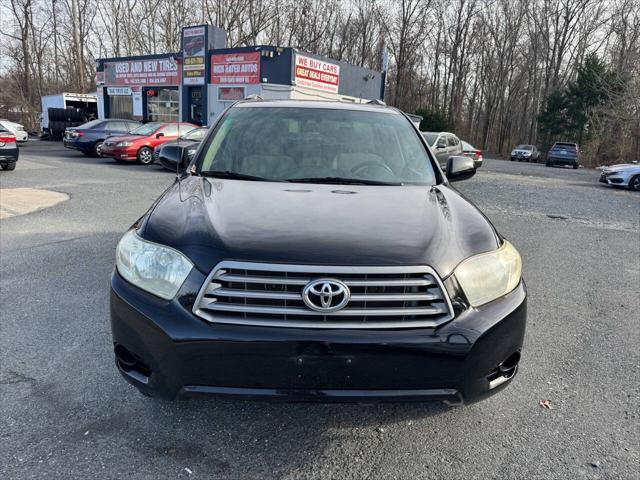 used 2009 Toyota Highlander car, priced at $5,995