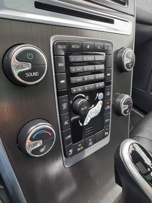 used 2015 Volvo XC60 car, priced at $7,995