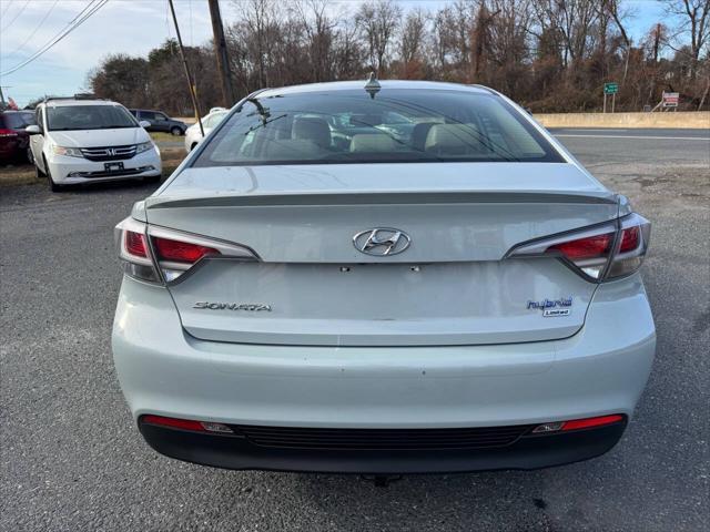 used 2016 Hyundai Sonata Hybrid car, priced at $8,995