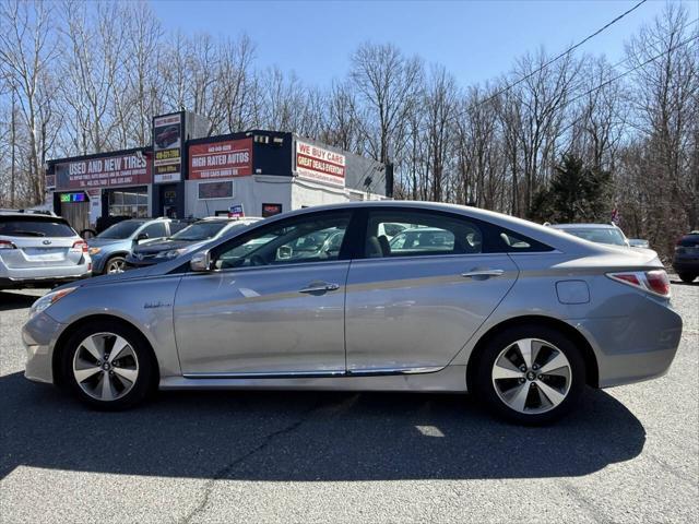 used 2012 Hyundai Sonata Hybrid car, priced at $7,495