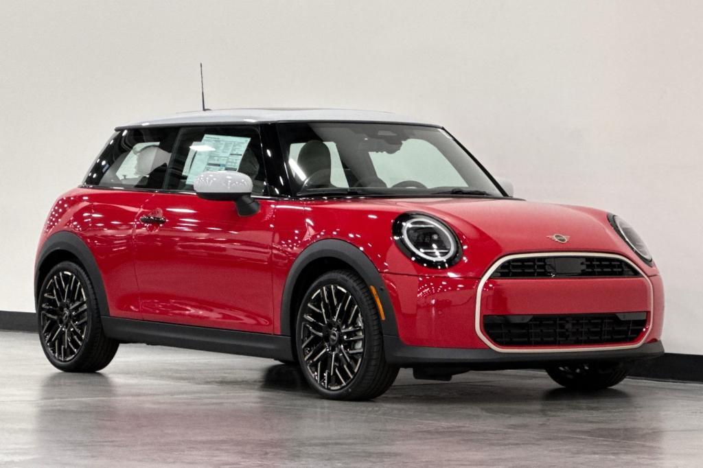 new 2025 MINI Hardtop car, priced at $33,945