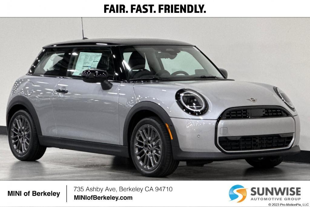 new 2025 MINI Hardtop car, priced at $32,345