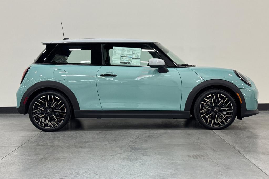 new 2025 MINI Hardtop car, priced at $38,295