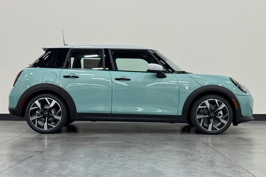 new 2025 MINI Hardtop car, priced at $39,295