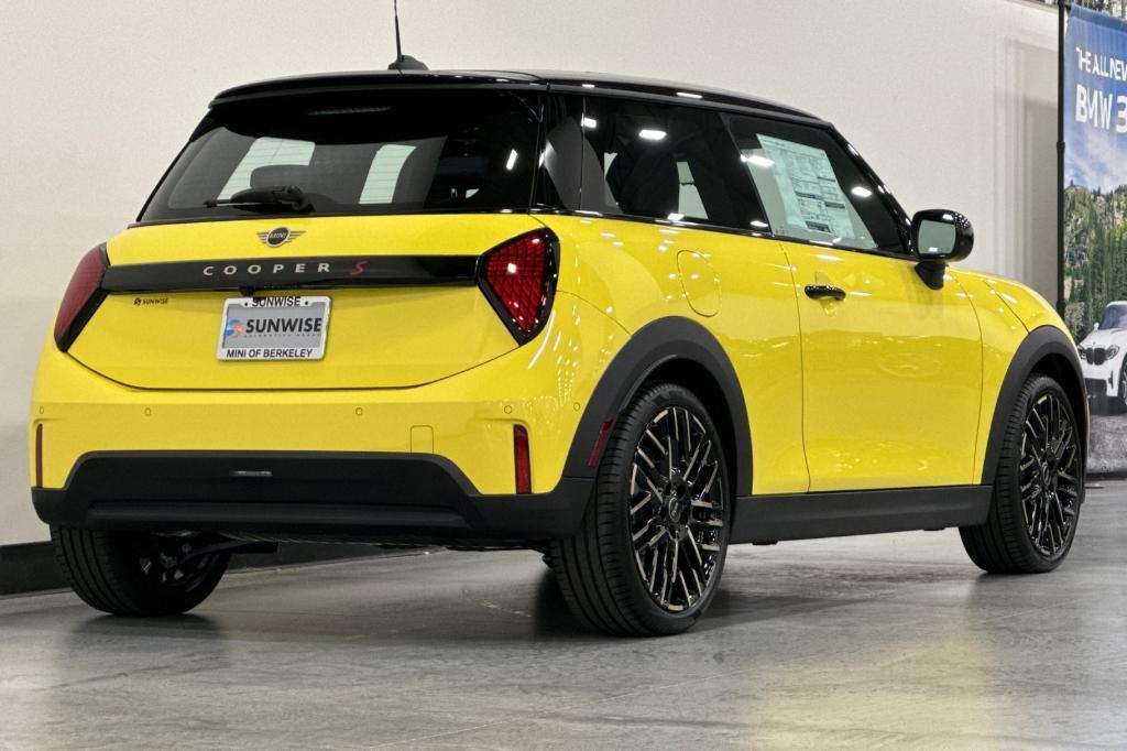 new 2025 MINI Hardtop car, priced at $36,895