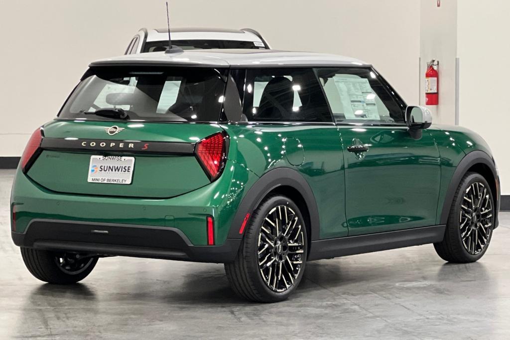 new 2025 MINI Hardtop car, priced at $36,895