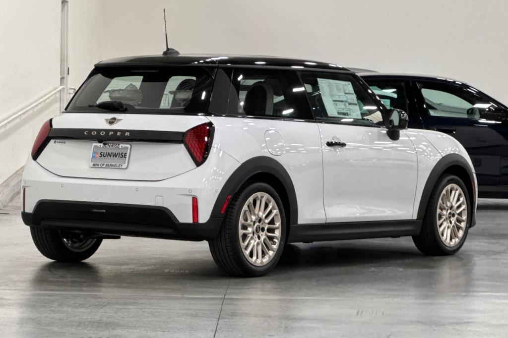 new 2025 MINI Hardtop car, priced at $35,045