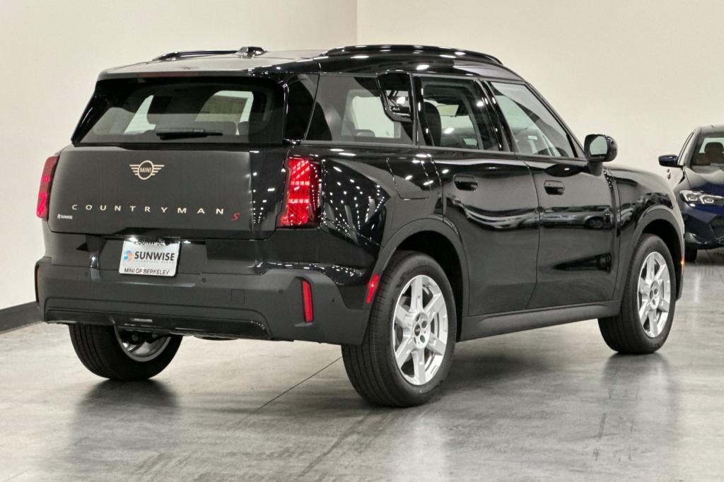 new 2025 MINI Countryman car, priced at $40,895