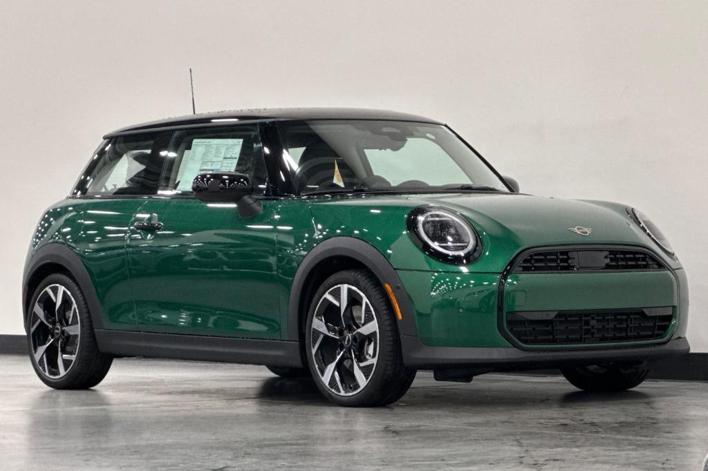 new 2025 MINI Hardtop car, priced at $33,245