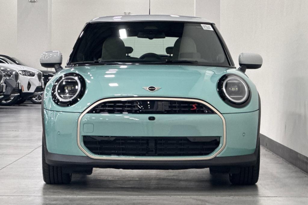 new 2025 MINI Hardtop car, priced at $38,295