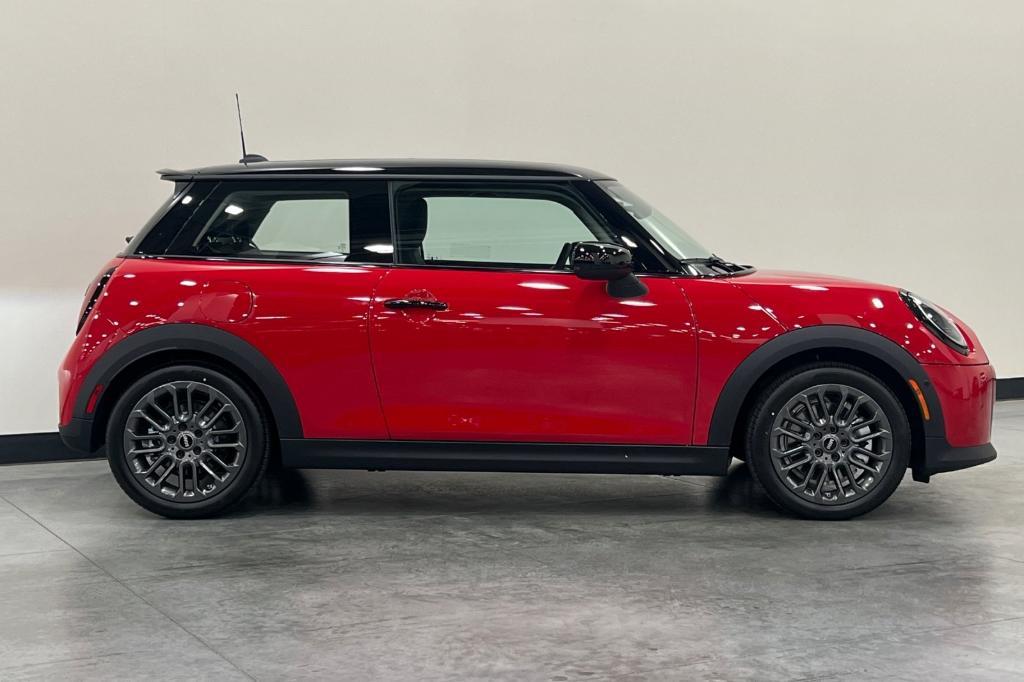 new 2025 MINI Hardtop car, priced at $35,595