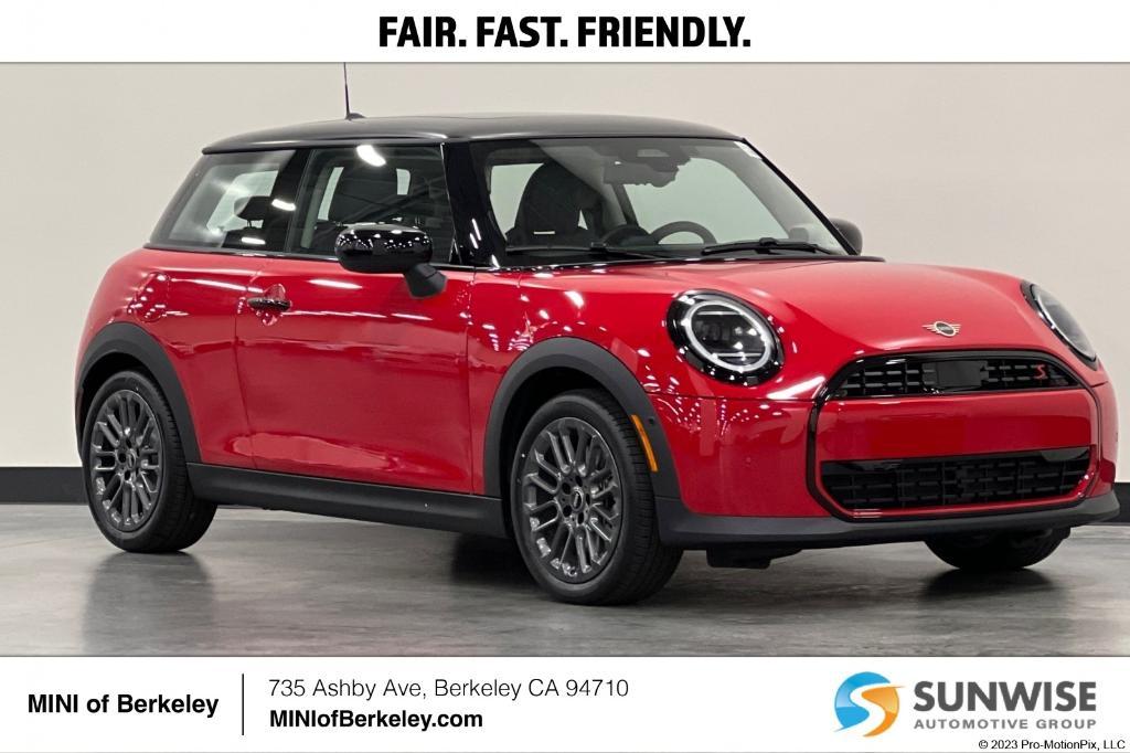 new 2025 MINI Hardtop car, priced at $35,595