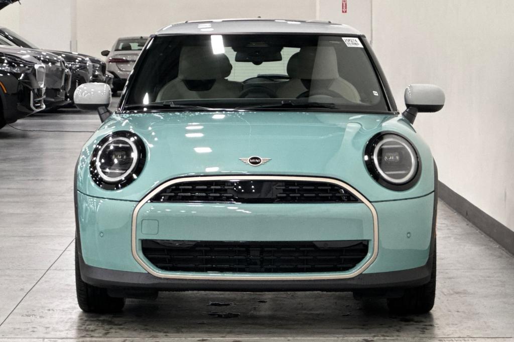 new 2025 MINI Hardtop car, priced at $32,345