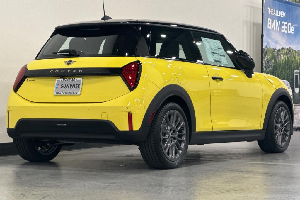 new 2025 MINI Hardtop car, priced at $33,345