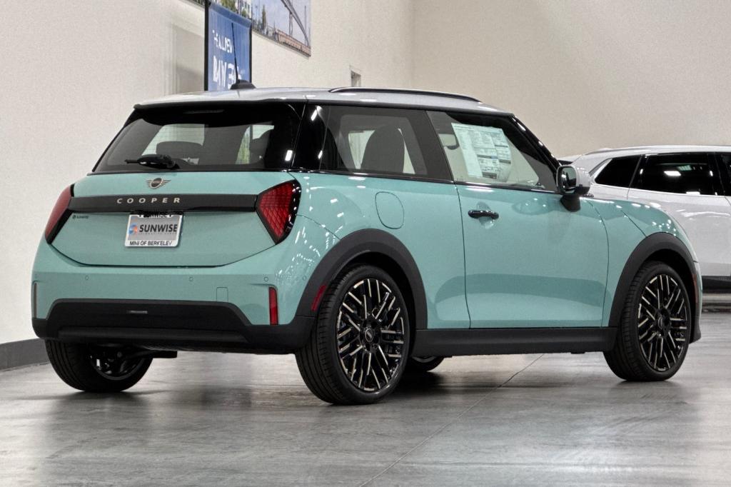 new 2025 MINI Hardtop car, priced at $35,895