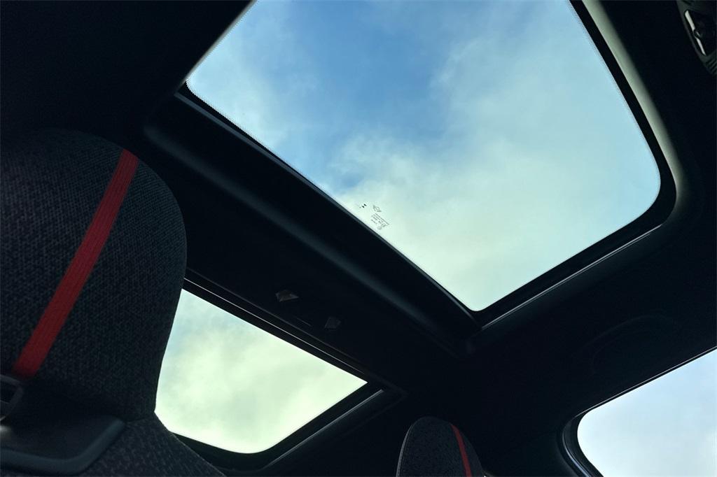 new 2025 MINI Hardtop car, priced at $40,745