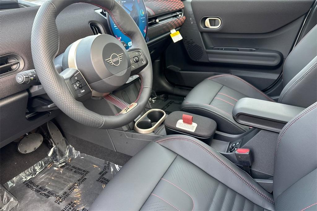 new 2025 MINI Hardtop car, priced at $40,745