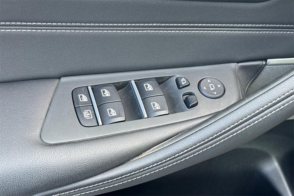 used 2022 BMW 530e car, priced at $40,000