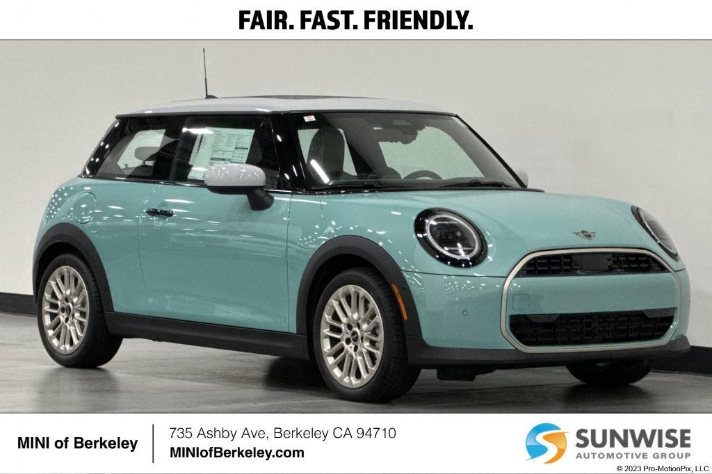 new 2025 MINI Hardtop car, priced at $32,345