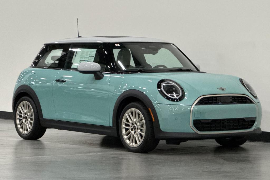 new 2025 MINI Hardtop car, priced at $32,345