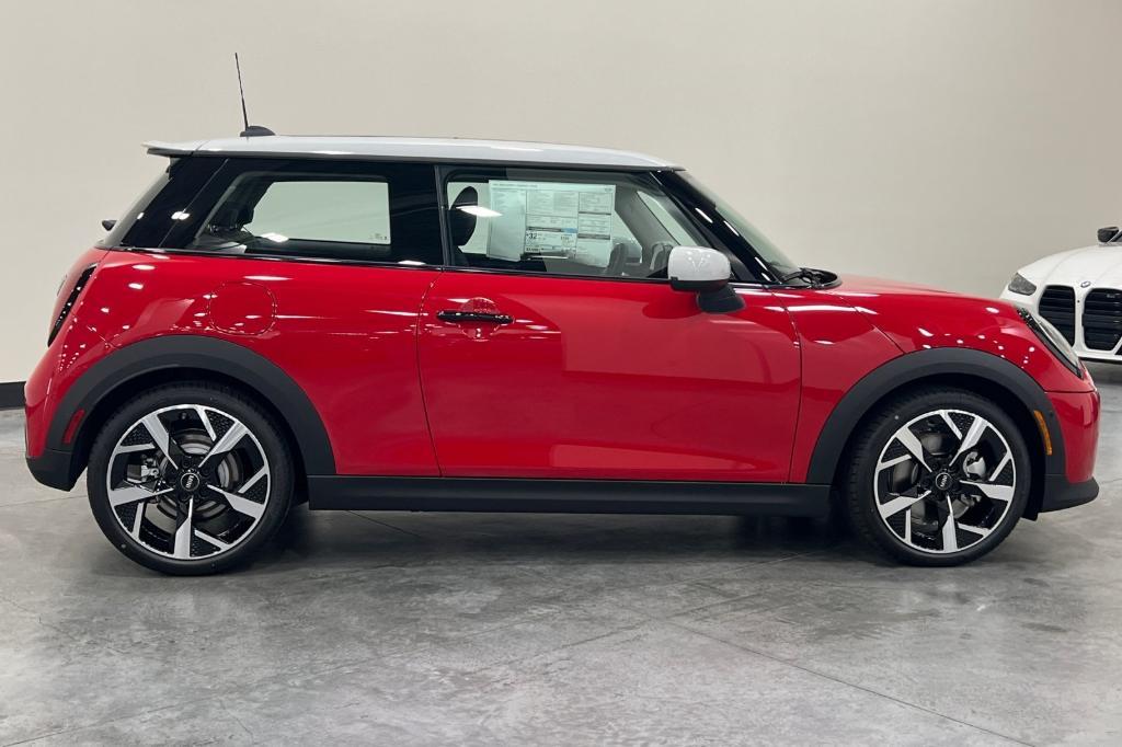 new 2025 MINI Hardtop car, priced at $35,595