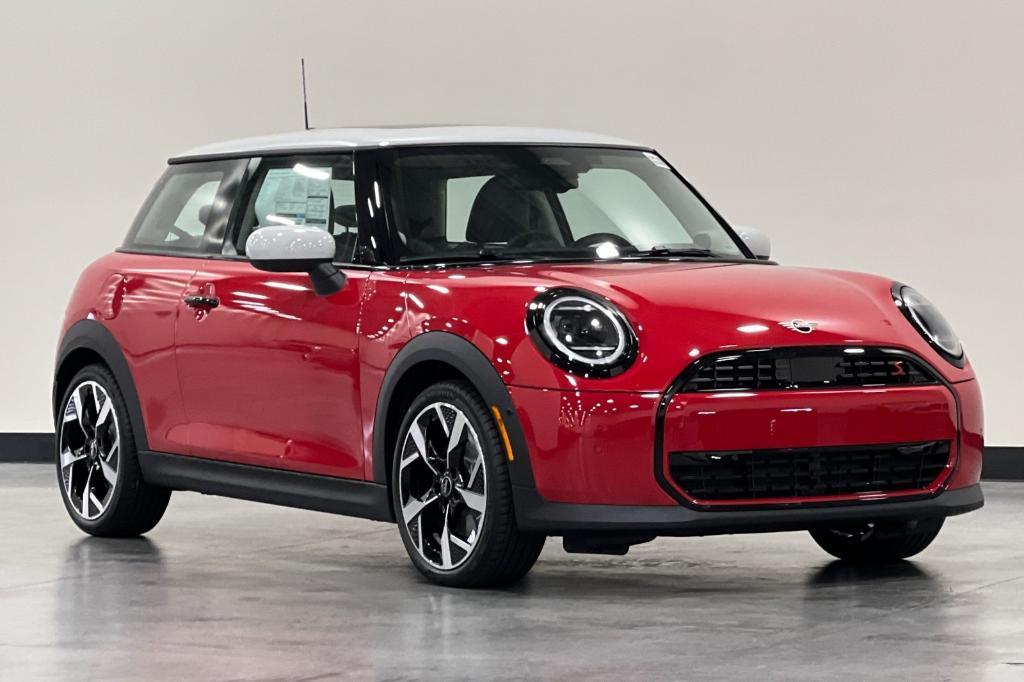 new 2025 MINI Hardtop car, priced at $35,595